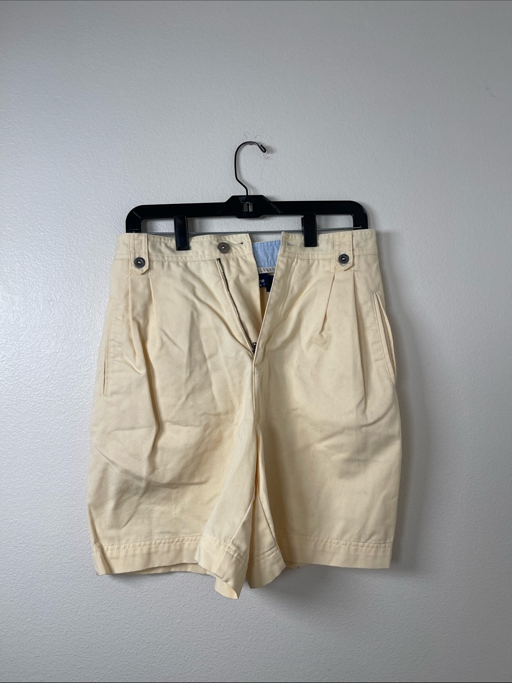 Liz Claiborne Cream Flat Front Men's Shorts